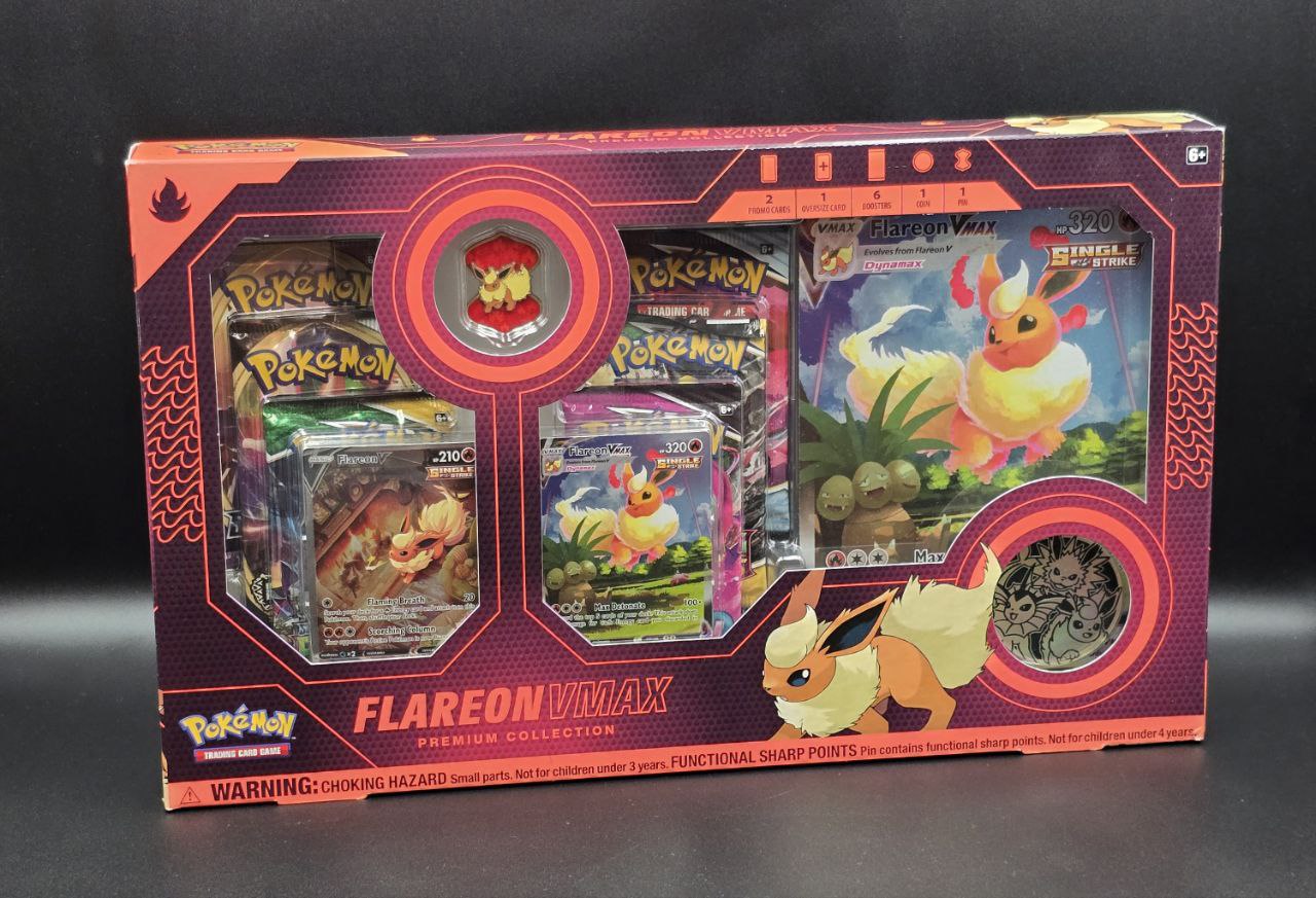 1 x Flareon VMAX Premium Collection box (First Print) / 🇬🇧