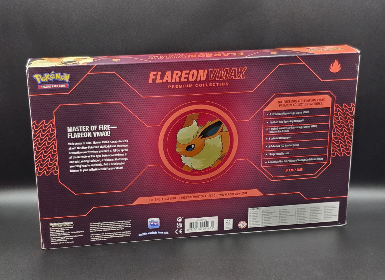 1 x Flareon VMAX Premium Collection box (First Print) / 🇬🇧